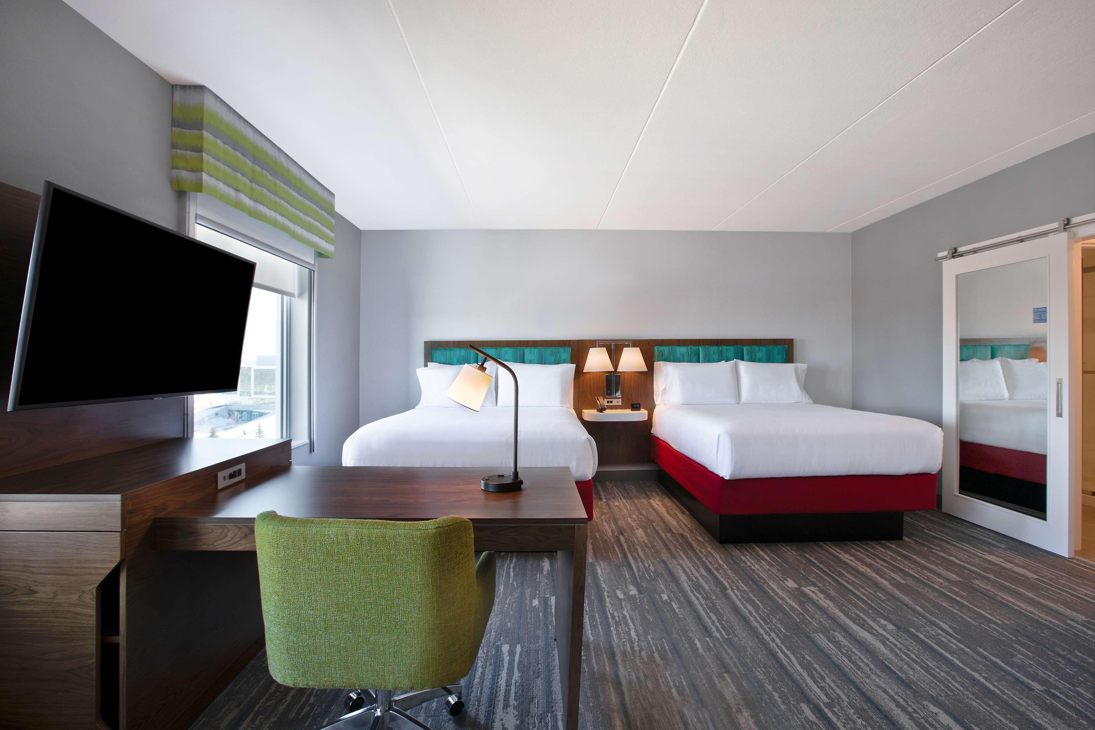 Hampton Inn & Suites Ottawa West, Ontario, Canada المظهر الخارجي الصورة