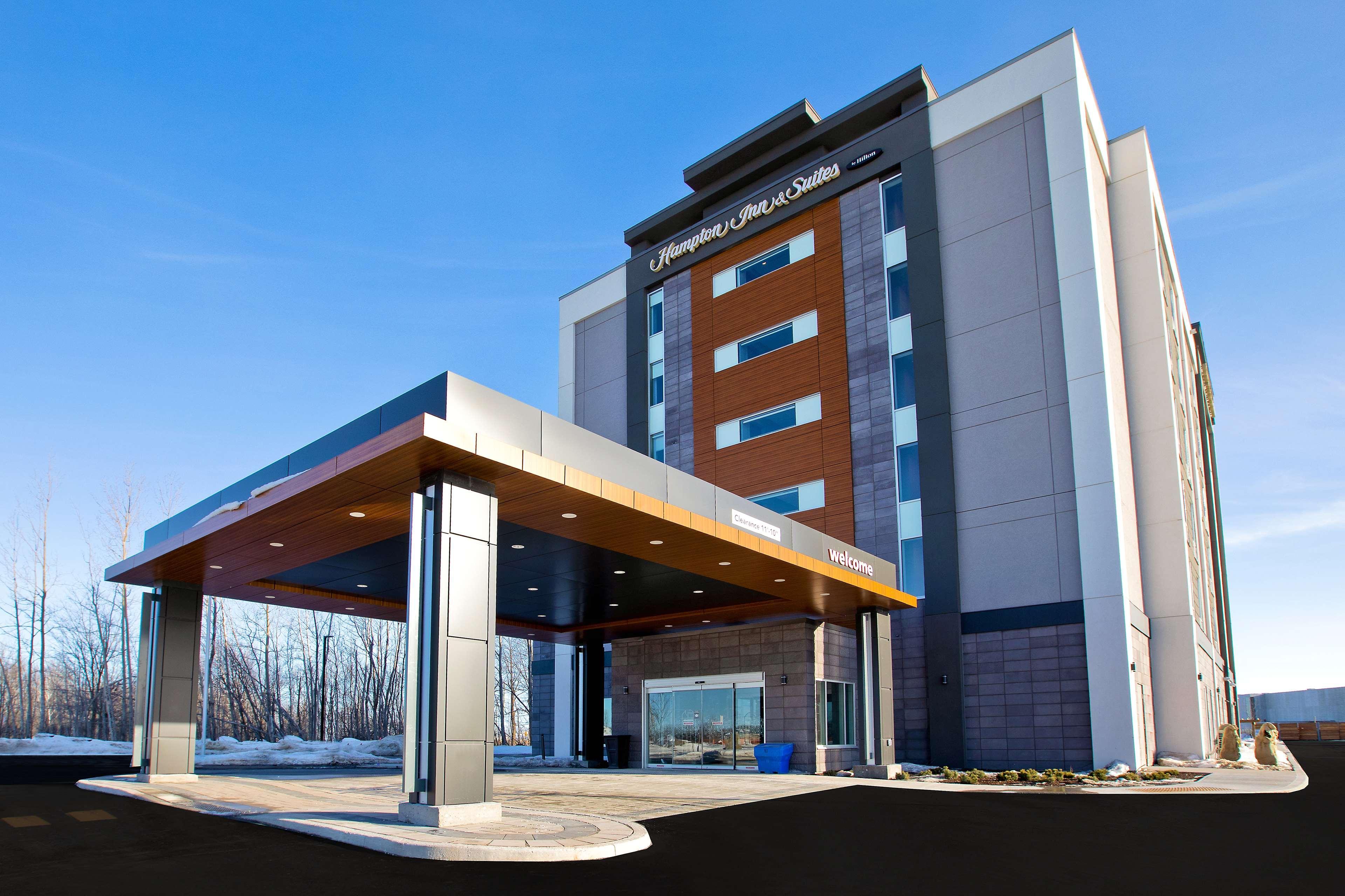 Hampton Inn & Suites Ottawa West, Ontario, Canada المظهر الخارجي الصورة