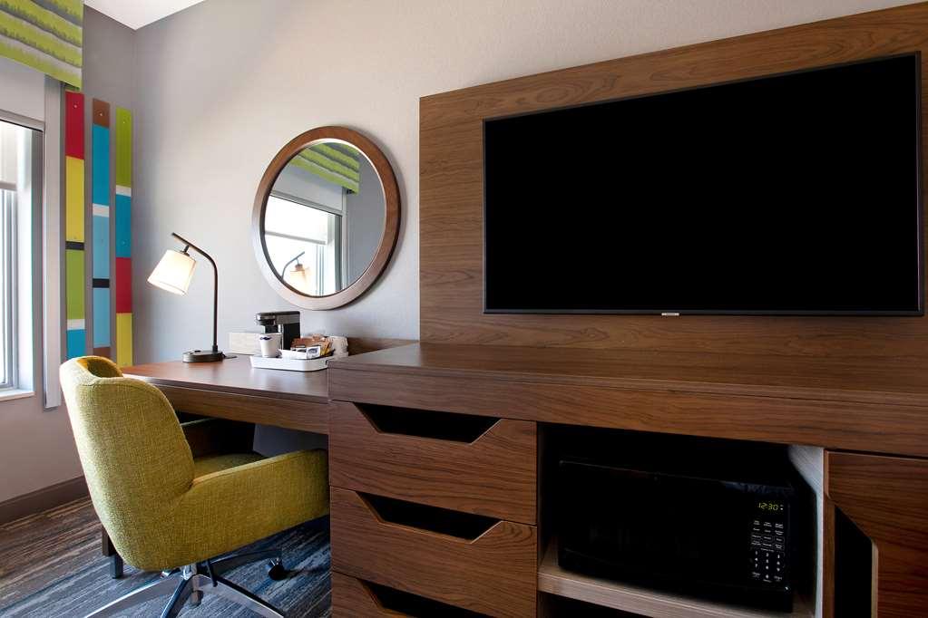 Hampton Inn & Suites Ottawa West, Ontario, Canada الغرفة الصورة